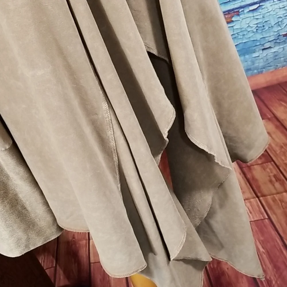 Testimony Los Angeles Cardigan Shacket - Picture 6 of 11